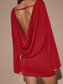 SHEIN BAE 秋冬季纯色棕色/咖啡色长袖宽松深V领露背性感迷你连衣裙，适合鸡尾酒会、浪漫约会、聚会、正式活动、伴娘礼服、夜生活、万圣节、圣诞节等场合。 - 紅色 - 查看 6