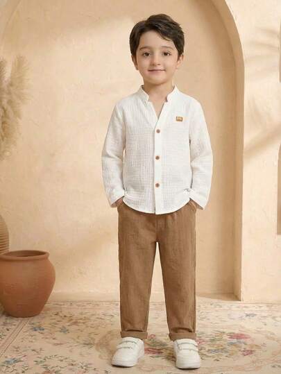 SHEIN 2-Pack Young Boys Boys Casual Sports College Vacation With Textured Fabric Stand-Up Collar Shirt And Trousers Suitable For Kids Outfits Young Boy Clothes Back To School Boys Set Suitable For Birthday Parties, Evening Parties, Performances, Weddings, Baptisms, Opening Ceremonies Daily Suitable For Daily Use Suitable For School Suitable For Travel Suitable For Sports Suitable For Spring And Summer Seasons