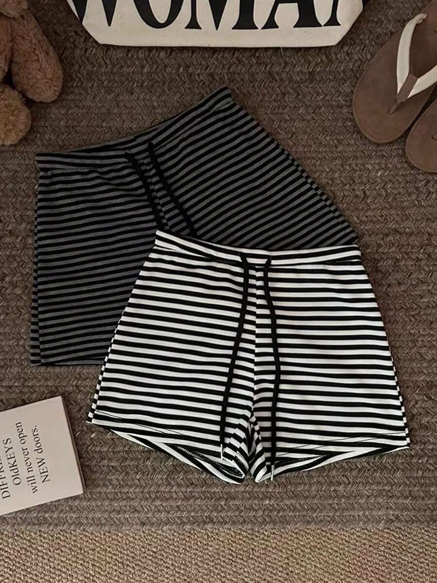 Resyla 2pcs Drawstring Striped Slimming Casual Shorts Set - Multicolor - View 1