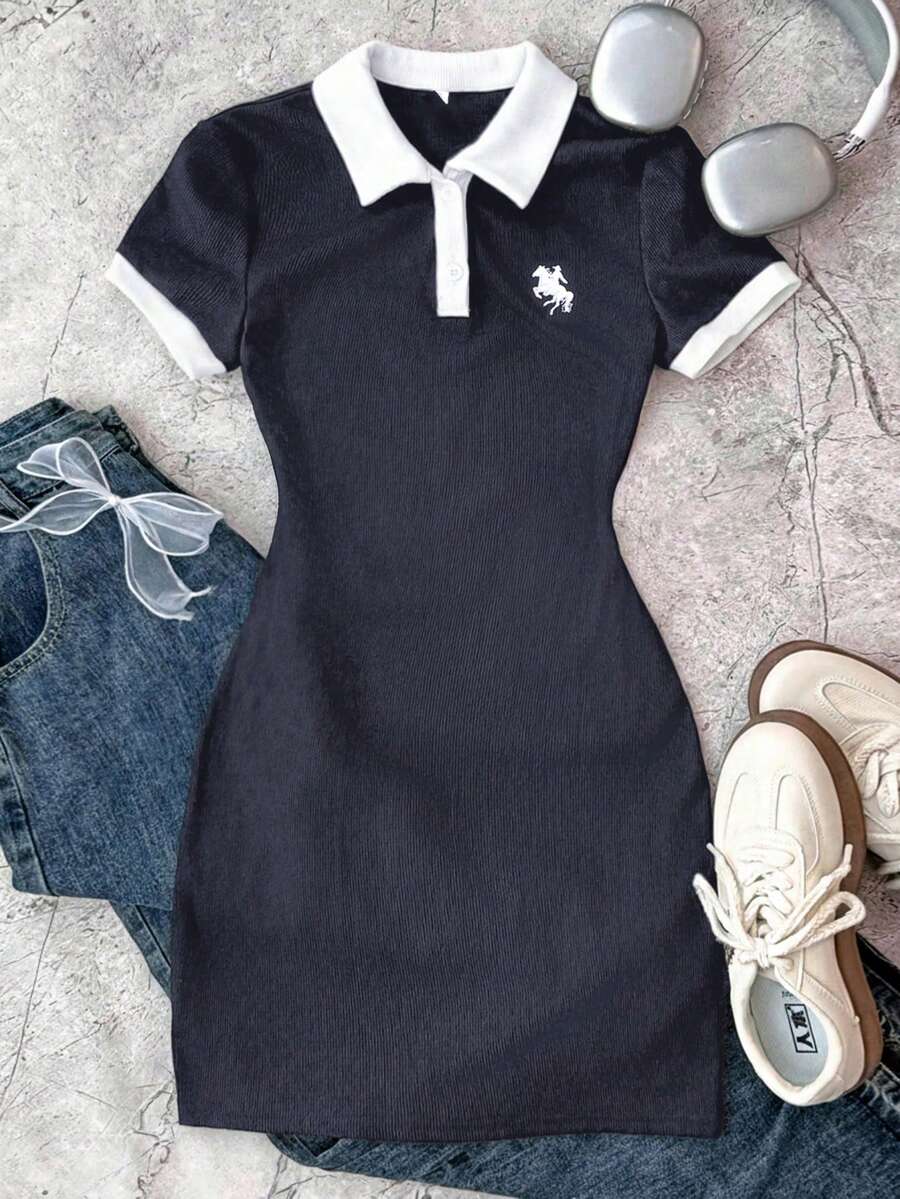 SHEIN 少女黑白休闲个性化撞色领罗纹针织纽扣修身连衣裙，夏季连衣裙，蝴蝶刺绣 - 黑與白 - 查看 1