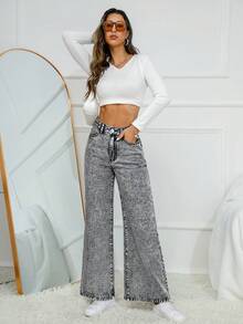 SHEIN LUNE Casual Washed Pocket Denim Jeans - Light Grey - View 3