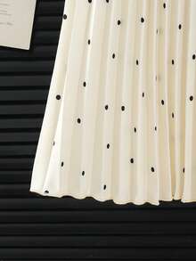 SHEIN Đầm mùa hè mới về cho bé gái, tay phồng, họa tiết chấm bi kiểu Pháp, trang trí nơ, phù hợp cho các dịp thường nhật, thanh lịch, đi chơi và nghỉ lễ. - Màu be - Xem 6