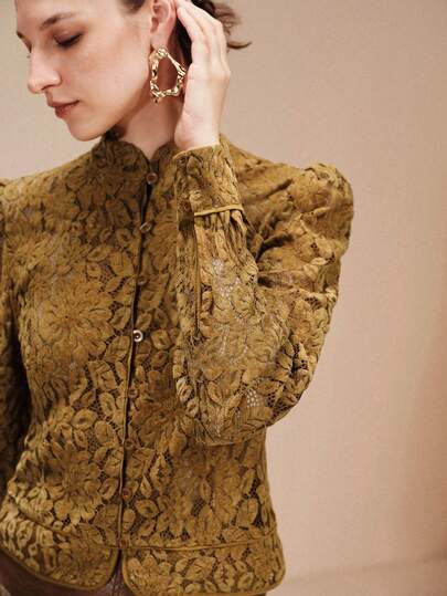 Arave Blusa de hombros ajustados con diseño floral y cuentas elegante para citas