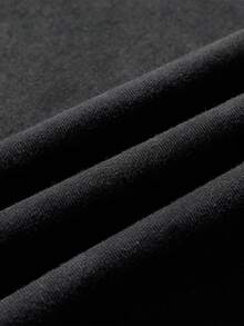 Manfinity EMRG Black Snowflake Patchwork Unique Design Men's Pullover Short Sleeve T-Shirt, Youthful Streetwear Style For Casual Daily Commute - Black - View 7