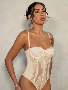 SHEIN BAE 浪漫白色蕾丝拼接可拆卸肩带紧身胸衣连体衣，适合浪漫约会、闺蜜聚会、早春郊游、派对活动 - 束身胸衣、演唱会服装、性感连体衣、春季女装、情人节服装 - 杏色 - 查看 5