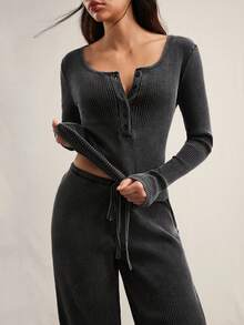 Easelle Conjunto informal de blusa de manga larga con botones y media abertura en unicolor, y pantalones de pierna ancha con cintura con cordón - Negro - Ver 8