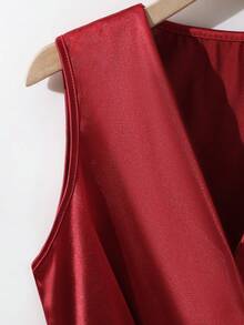 Chiquease 法式优雅风，酒红色V领无袖T恤，收腰设计，褶裥细节。适合通勤上班及日常穿着。新款女士T恤，优雅女士T恤，女士休闲T恤，女士休闲上衣，女士休闲装，新款夏季女士T恤，情人节礼物。 - 酒紅色 - 查看 4