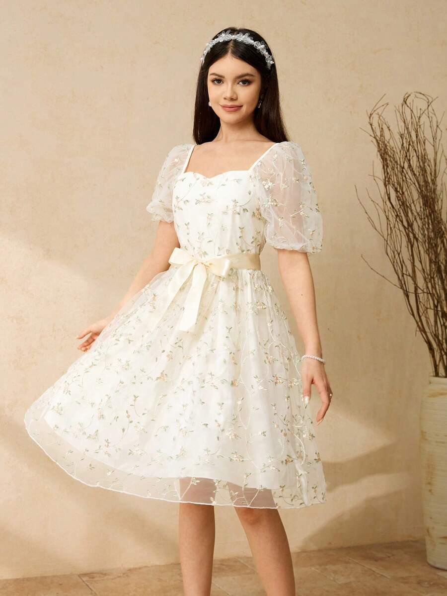 少女泡泡袖网纱刺绣连衣裙，收腰设计，优雅派对礼服 - 白色 - 查看 1