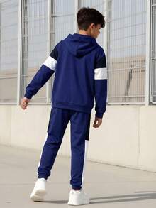 青少年男孩休闲连帽衫和裤子套装