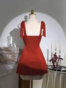 Elamini 复古丝绒无肩带系带收腰A字迷你连衣裙 - 紅色 - 查看 2