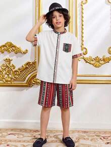 SHEIN Jellabiya de festival, ropa árabe tradicional, abaya, conjunto de camisa de manga corta y pantalones cortos casual de bloques de color y parches para niño preadolescente, chándal con camisa blanca, top básico, adecuado para primavera/verano, salidas, San Valentín, citas, viajes, vacaciones, reuniones familiares, vuelta al cole, temporada de bodas, cenas formales, fiestas de cumpleaños - Multicolor - Ver 6