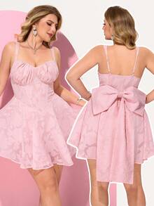 Hourglow Đầm camisole cỡ lớn màu trơn, xếp ly ở phần ngực, kiểu dáng thanh lịch, phù hợp với dáng người đồng hồ cát và dáng người tròn trịa. - Hồng - Xem 1