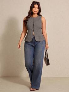 Elaquor Kariertes figurbetontes Blusentop mit Rundhalsausschnitt und ohne Ärmel in Große Größen - Kamelfarben - Übersicht 7