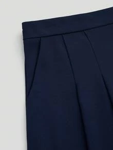 GlowEve CURVE 大码女式纯色宽松褶皱阔腿短裤 - 藏蓝色 - 查看 6