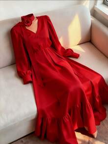 GlowEve CURVE Rochie lungă elegantă pentru femei, cu imprimeu trandafir, cu talie lungă și decolteu în V, potrivită pentru naveta zilnică - roșu - Vizualizare 1