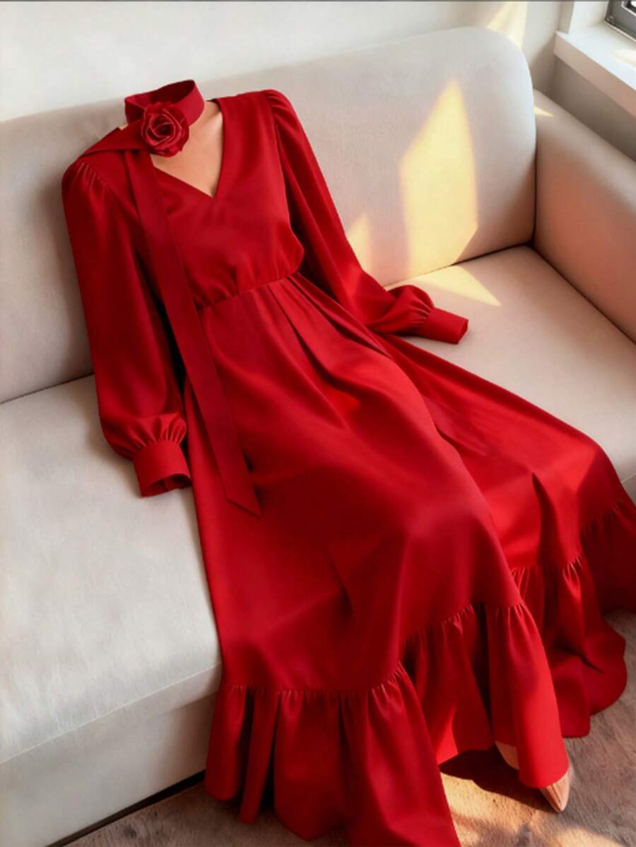 GlowEve CURVE Rochie lungă elegantă pentru femei, cu imprimeu trandafir, cu talie lungă și decolteu în V, potrivită pentru naveta zilnică - roșu - Vizualizare 1