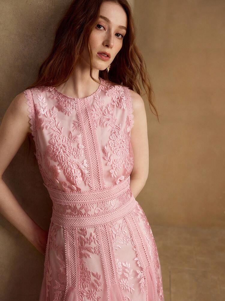 WOMEN'S LACE EMBROIDERED SPLICE FLORAL TRIM ELEGANT SLEEVELESS MIDI DRESS, SUITABLE FOR DATES, SPRING/SUMMER