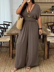 SHEIN PETITE CURVE 大码女式纯色蝙蝠袖直筒连体裤，适合休闲、度假穿着 - 棕色 - 查看 4