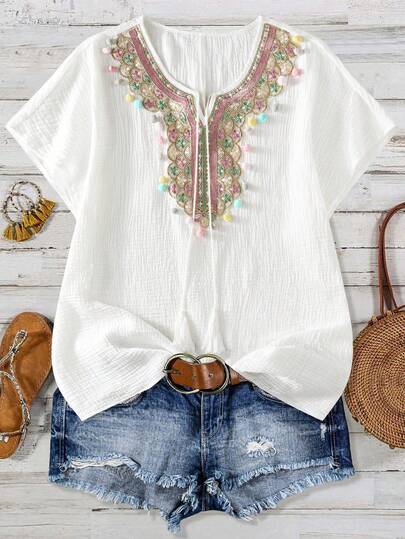 Linhara CURVE Plus Size Women Vintage Lace Trim Tassel Decor V-Neck Short Sleeve Blouse