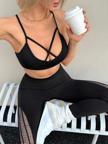 Slayform Slayform Conjunto deportivo sin costuras para mujer, sujetador sexy, leggings levantadores con recortes, conjunto deportivo - Negro - Ver 1