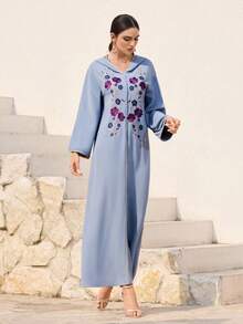 Al Najma 保守休闲花卉刺绣连帽土耳其长款连衣裙，阿拉伯长袍 - 藍色 - 查看 4