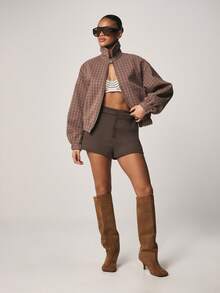 MISSGUIDED Women's Brown Geometric Checkered Boxie Fit High Rise Tailored Shorts With Waist Belt And Side Pockets For Casual Office Everyday Wear - Brown - View 3