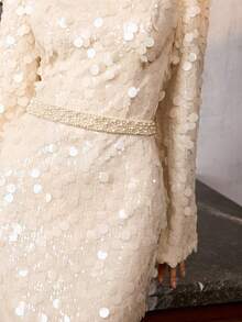 MOTF PREMIUM 优雅高领奢华美人鱼式正式礼服,长款喇叭袖,领口和腰部饰有仿珍珠,鱼尾裙摆,完美适用于舞会、晚宴、红毯、婚礼宾客、圣诞节或新年派对之夜——闪亮长袖女士长款连衣裙 - 杏色 - 查看 3