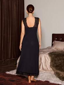 SHEIN Sexy Lace Patchwork Slit Women's Nightgown - Black - View 2