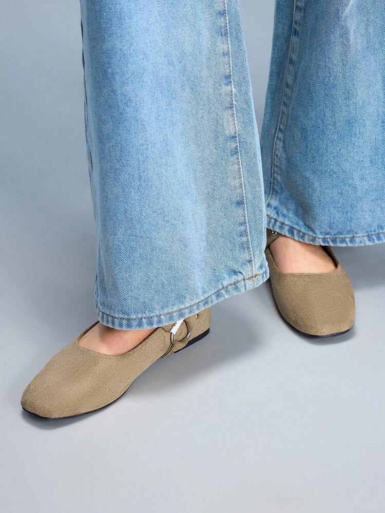 CUCCOO GRLICON Women's Fashionable Versatile Commute Minimalist Buckle Flats Valentine's Day