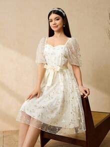 少女泡泡袖网纱刺绣连衣裙，收腰设计，优雅派对礼服 - 白色 - 查看 8