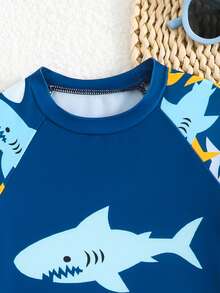 Baby Boy Cartoon Beach Print Raglan Short Sleeve Shorts Swimsuit Set - Blue - View 4