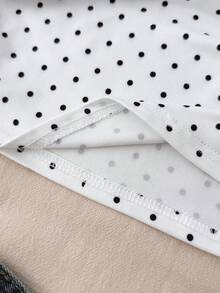 SHEIN 少女白色针织休闲简约波点印花褶皱腰部短款上衣，适合春夏穿着，休闲百搭，可打造个性造型，日常穿着 - 黑與白 - 查看 6