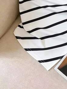 Resyla Women's New Arrival Colorblock Printed Round Neck Short Sleeve Fitted Casual T-Shirt, Spring/Summer - Multicolor - View 3