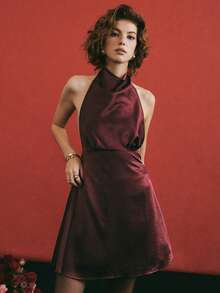 Poéselle Đầm ngắn ôm sát, cổ khoét sâu, lưng hở, màu trơn dành cho nữ - Màu Đỏ Sâu - Xem 8