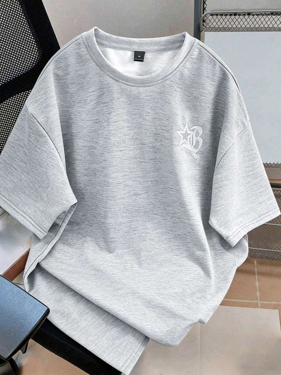 Claim Dot Áo thun nam thêu hình ngôi sao và chữ cái, phong cách đường phố, lễ hội âm nhạc ngoài trời, mặc hàng ngày, quà tặng cho bạn trai/chồng, kỷ niệm, màu xám nhạt, cổ tròn, in hình, áo thun ngắn tay mùa hè cho nam. - Màu Xám nhạt - Xem 1