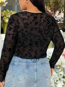 SHEIN EZwear 女裝大尺碼春夏百搭毛絨網紗花朵系帶短款上衣