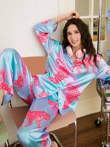 Chillnights 情人节年轻时尚豹纹元素扎染印花翻领开衫女式睡衣套装 - 彩色 - 查看 5