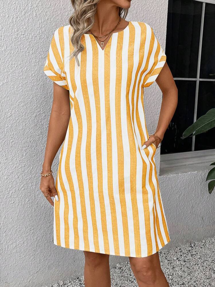 Plus Size Women's Summer Casual Vacation Short Sleeve Striped Dress,Spring Break Outfits ,Vacation Outfits Women ,Holiday Outfits For Women,Going Out Outfits,2026 New Clothes,Simple And Fashionable For Everyday Wear,Dress Modest,Sun Dresses For Women,Sundress,Flowy Dress,Holiday Outfits Boho, Summer Casual Dress, Yellow Summer Dress Women, Stripe Dresses For Women