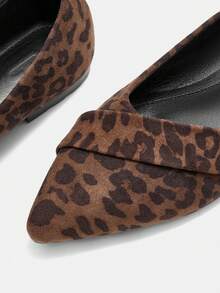 CUCCOO CURVES Women's Pointed Toe Wide Fit Flat Loafers, Solid Color, Suitable For All Seasons, Daily & Work Wear Spring Shoes Spring Break Easter Valentine's Day - leopard print - View 8