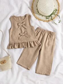 SHEIN Vintaside Kids 两件套女婴梭织舒适无袖连衣裙，饰有3D蝴蝶结，搭配宽松阔腿裤，适合户外活动、家庭聚会、春夏穿着。 - 杏色 - 查看 1