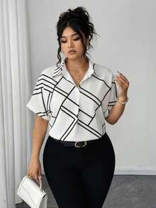 Elenzga Chemise décontractée à manches chauve-souris avec imprimé rayé bicolore pour grandes tailles. Blouses amples pour femmes de grande taille. Chemisier de travail pour grandes tailles. Chemisier à manches courtes pour grandes tailles. Chemise d'été pour grandes tailles. Hauts de travail pour femmes. Chemisier élégant décontracté pour femmes de grande taille. Hauts pour femmes de grande taille. Tenues décontracté chic pour femmes de grande taille - Blanc - Voir 5