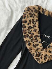 Attitoon Áo thun dài tay nữ phong cách retro thường ngày, cổ lông báo, cổ chữ V sâu, phù hợp với thời trang Y2K, vintage. - Nhiều màu - Xem 4