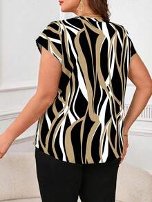 SHEIN Clasi Plus Size Women's Geometric Print Short Sleeve Shirt - Multicolor - View 2