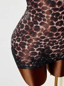 SHEIN 1 pieza Camisón transparente con diseño de espalda cruzada, adorno de lazo y ribete de encaje de malla con estampado de leopardo - Multicolor - Ver 9