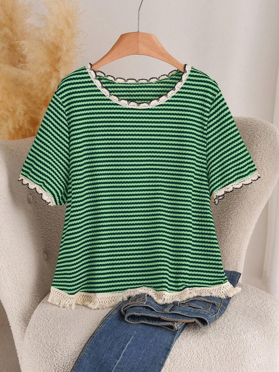 SHEIN Cosyjoi Plus Size Women's Casual Striped Loose Fit Round Neck T-Shirt, Versatile For Summer - Green - View 1