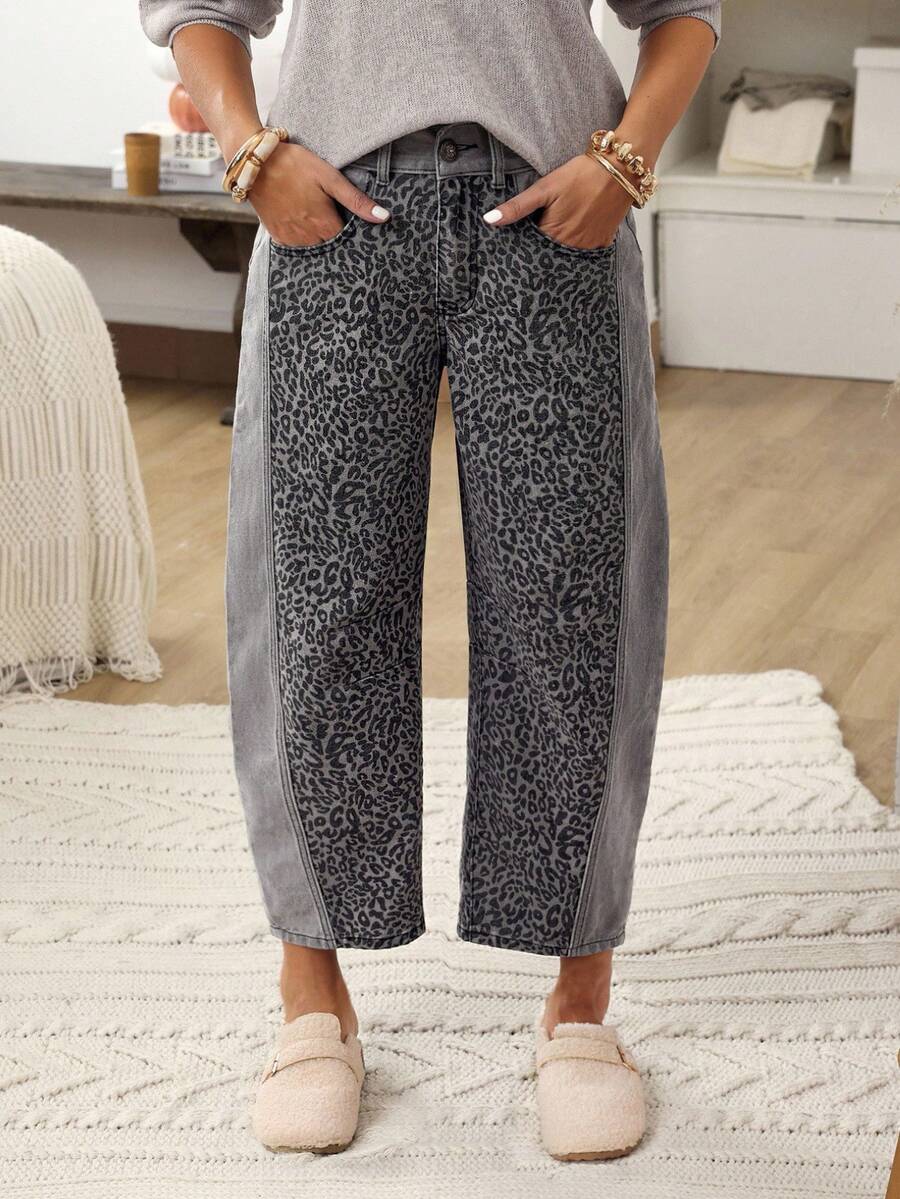 EMERY ROSE Plus Size Contrast Color Patchwork Leopard Print Flared Leg Jeans - Grey - View 1