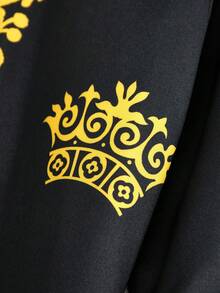 SHEIN 两件套男童复古花卉图案黑色长袍，金色装饰，长袖上衣搭配白色立领长衬衫，适合正式场合、生日派对、锐舞派对、晚宴、演出、婚礼、迎婴派对和一周岁生日庆祝。 - 黑色 - 查看 10