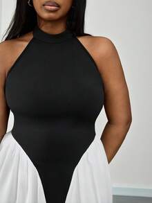 Truni Plus Size Women's Elegant Black And White Patchwork Halter Neck A-Line Dress, Summer Off-Shoulder Ruffle Waist Loose Club Dress For Party Date - Multicolor - View 6