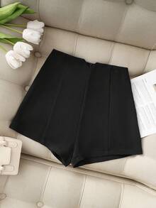 SHEIN Quần short siêu ngắn màu đen thanh lịch dành cho nữ, thích hợp cho những buổi hẹn hò lãng mạn, tiệc tùng, trà chiều và đi làm hàng ngày - màu đen - Xem 3