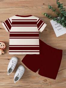 SHEIN Playful Pals 一套男婴休闲时尚可爱小熊条纹印花圆领短袖T恤搭配黑色短裤套装，适合夏季外出穿着。 - 彩色 - 查看 2